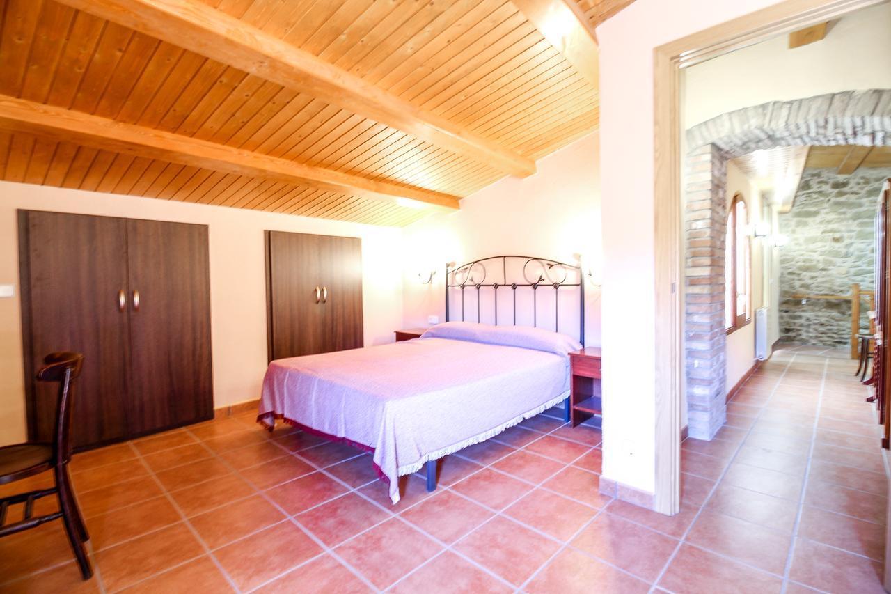 Sistach Rentals Casa Colomers المظهر الخارجي الصورة