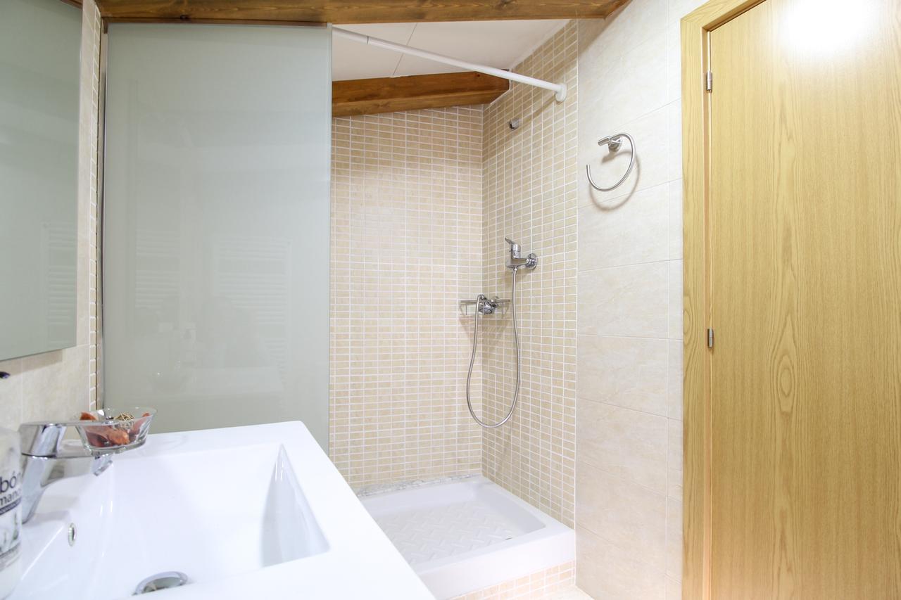 Sistach Rentals Casa Colomers المظهر الخارجي الصورة